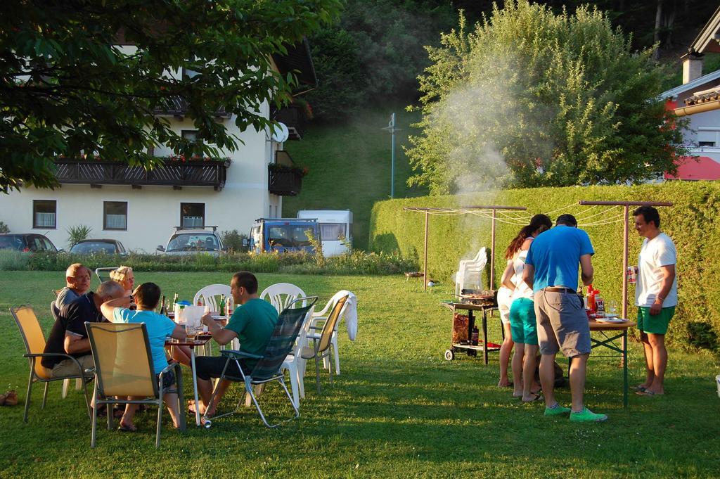 Bed and Breakfast Haus Peter Latschach ober dem Faakersee Esterno foto